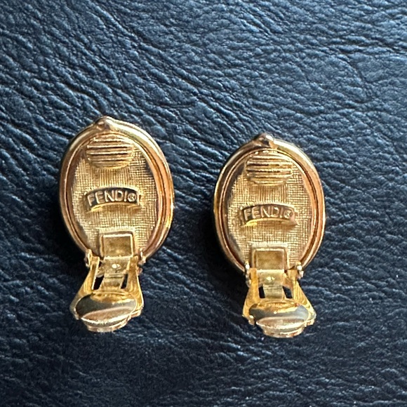 FENDI Oval Faux Pearl Clip On Statement Earrings w Gold Plated Swirl - Picture 6 of 8